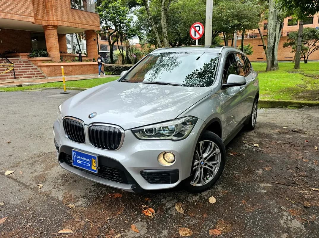 BMW X1 2.0 F48 Sdrive 20i — vista principal