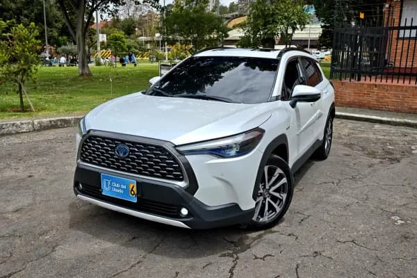 Toyota Corolla Cross 1.8 Hev Seg Cvt — vista principal