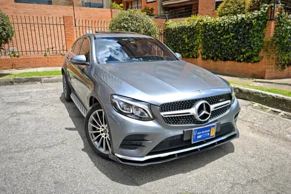 Mercedes-Benz Clase GLC 2.0i 4Matic Coupe 250s — vista principal