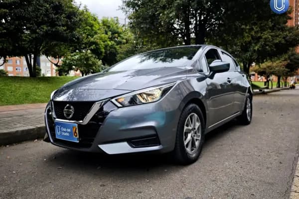 Nissan Versa 1.6 Sense Cvt — vista principal