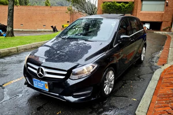 Mercedes-Benz Clase B 1.6 Blueefficiency — vista principal